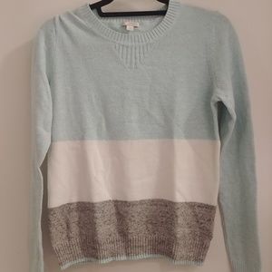 Gap sweater